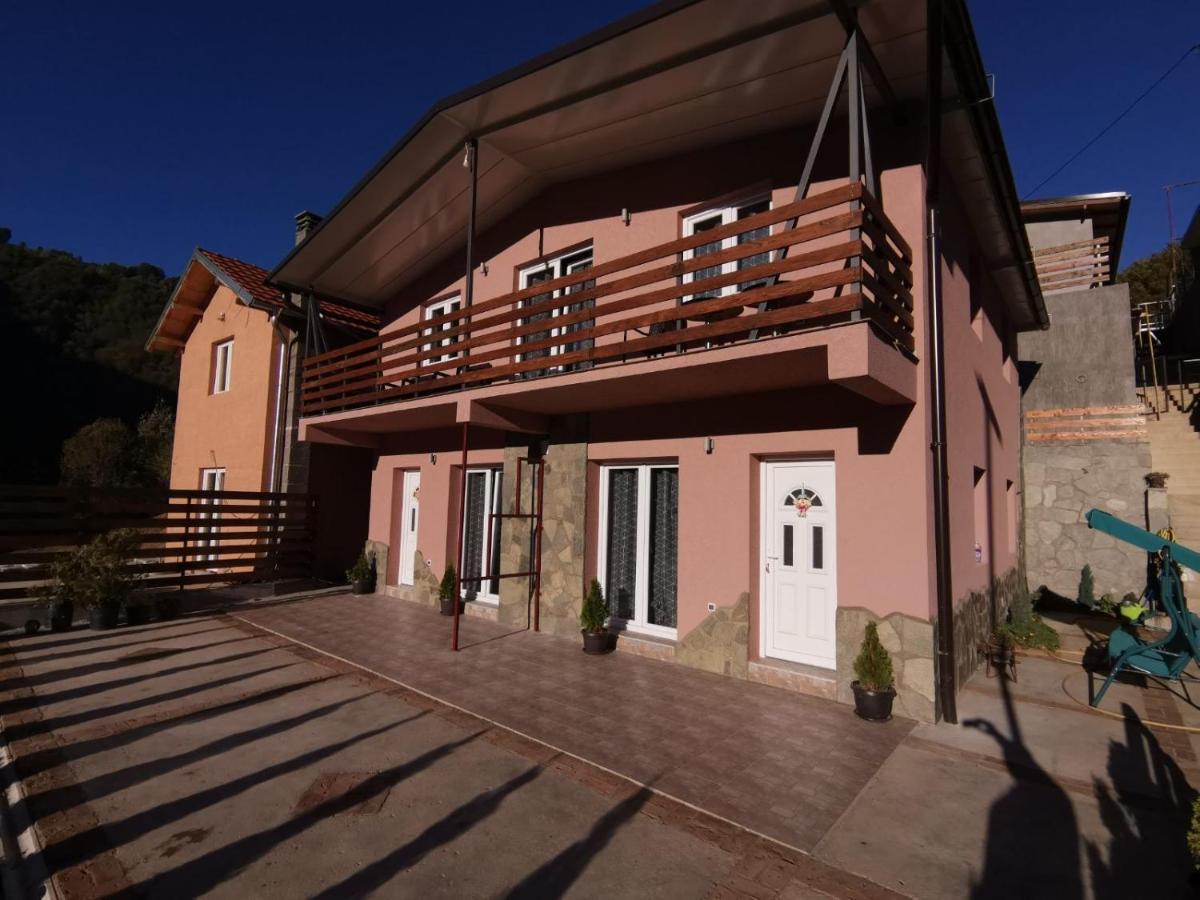 Aphrodite Hills Apartments-Stara Planina Crni Vrh Exterior photo